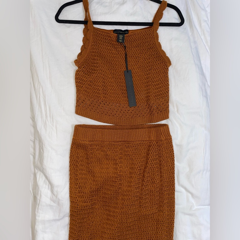 House of Harlow brown set
